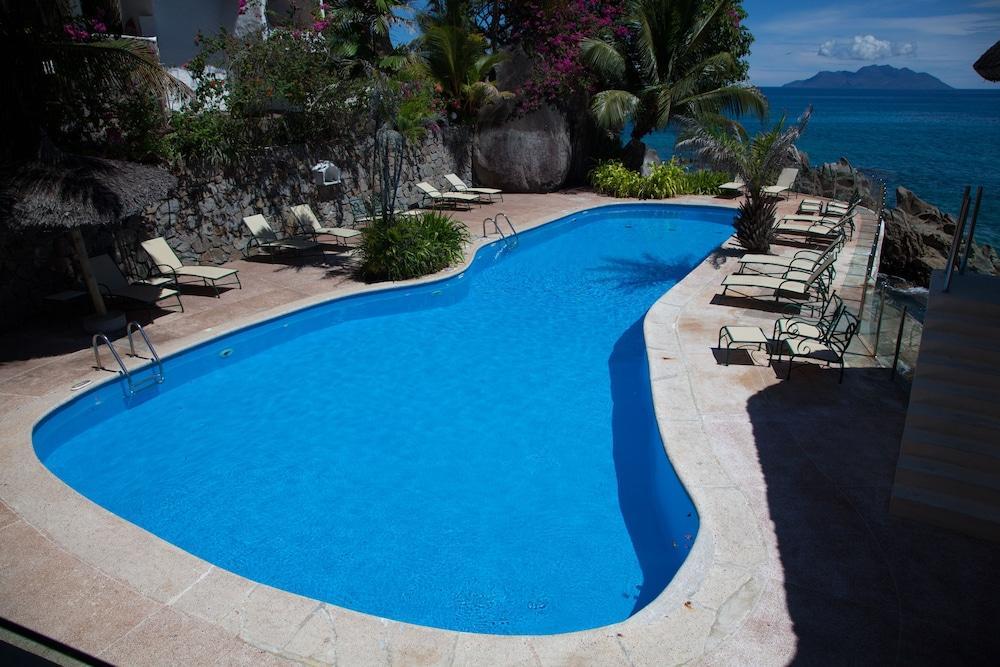 Sunset Beach Hotel Glacis  Bagian luar foto