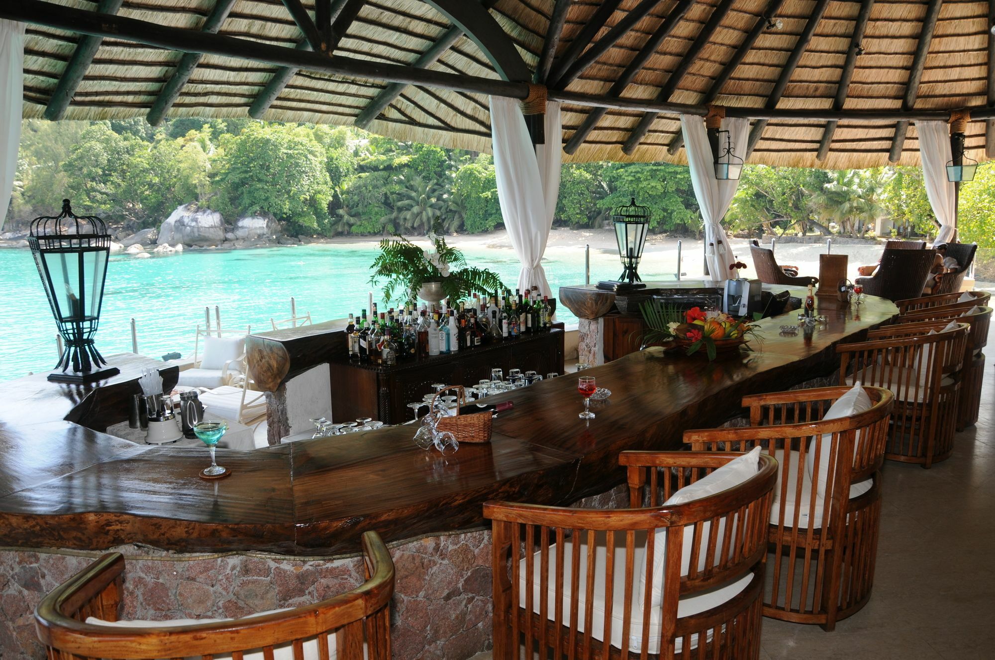 Sunset Beach Hotel Glacis  Bagian luar foto